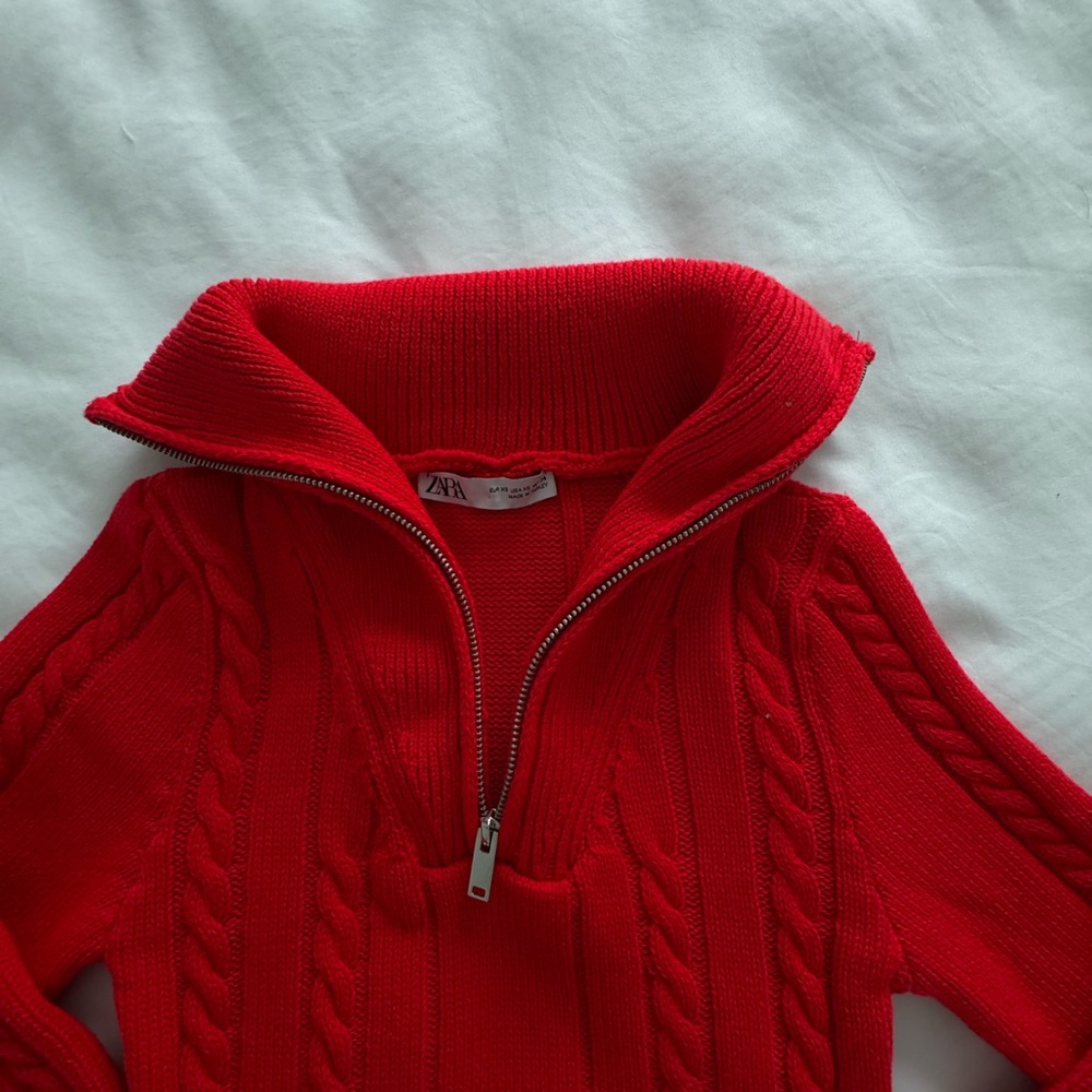 Zara Sweater - Picture 4 of 5